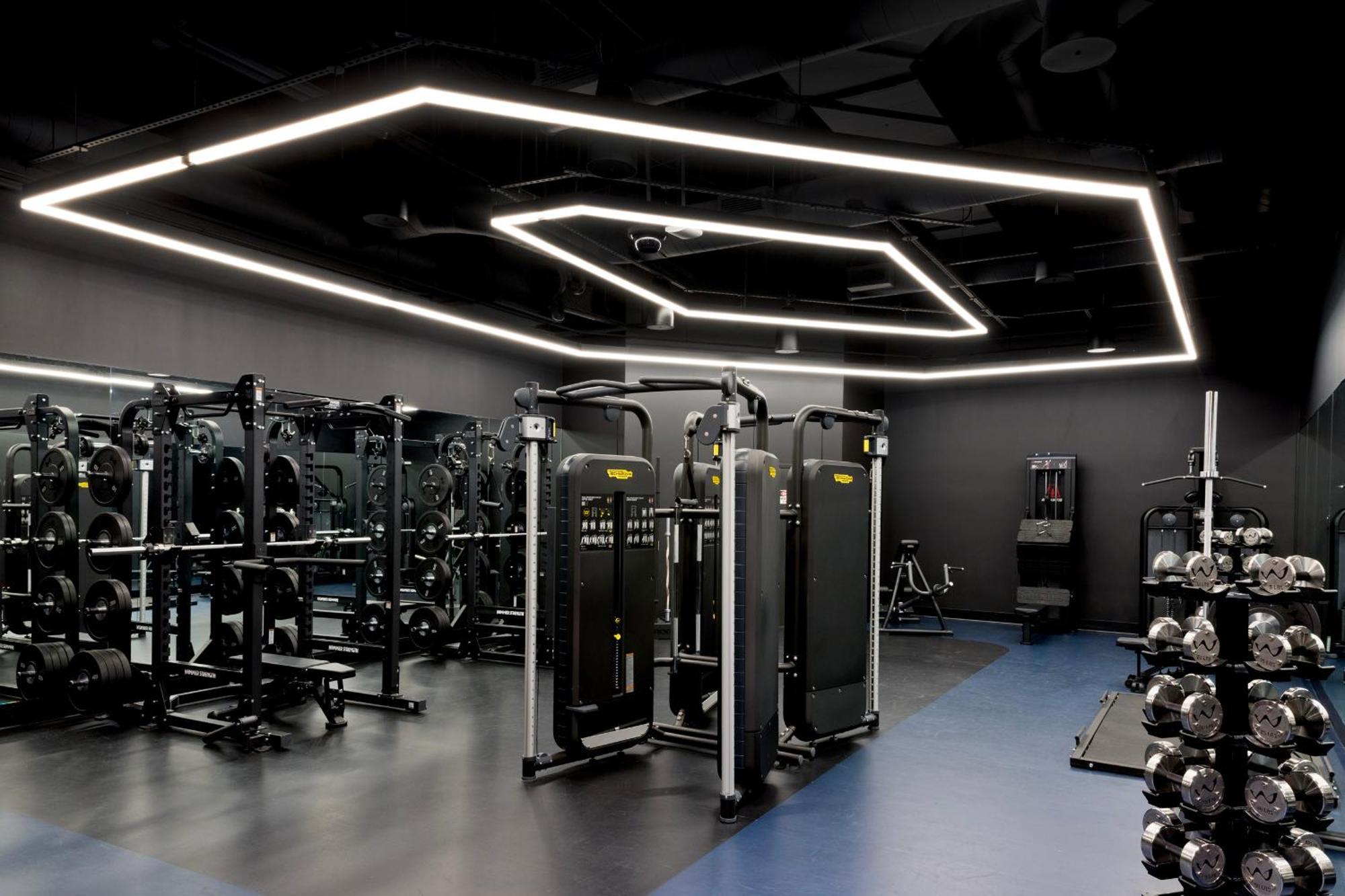 Fontainebleau Лас-Вегас Екстер'єр фото The Fitness Center at the University of Michigan